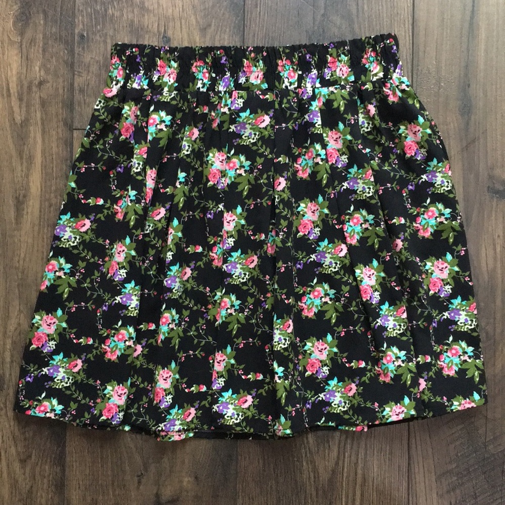 FLORAL SKATER SKIRT